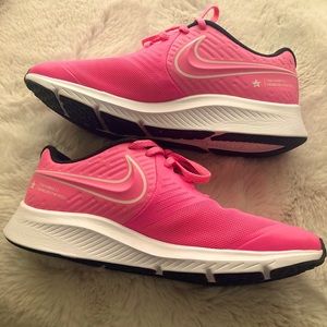 Pink Running Shoes Nike Star Runner 7Y